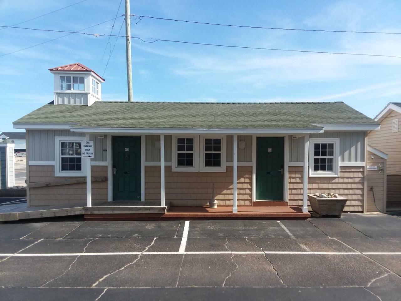 Sea Horse Inn And Cottages Nags Head Eksteriør billede